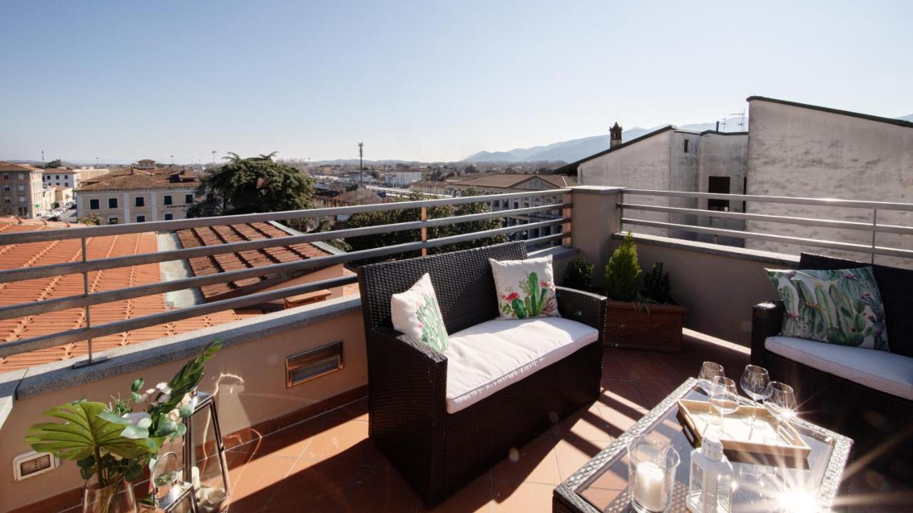 Rooftop Delight With Terrace Lucca Exteriér fotografie