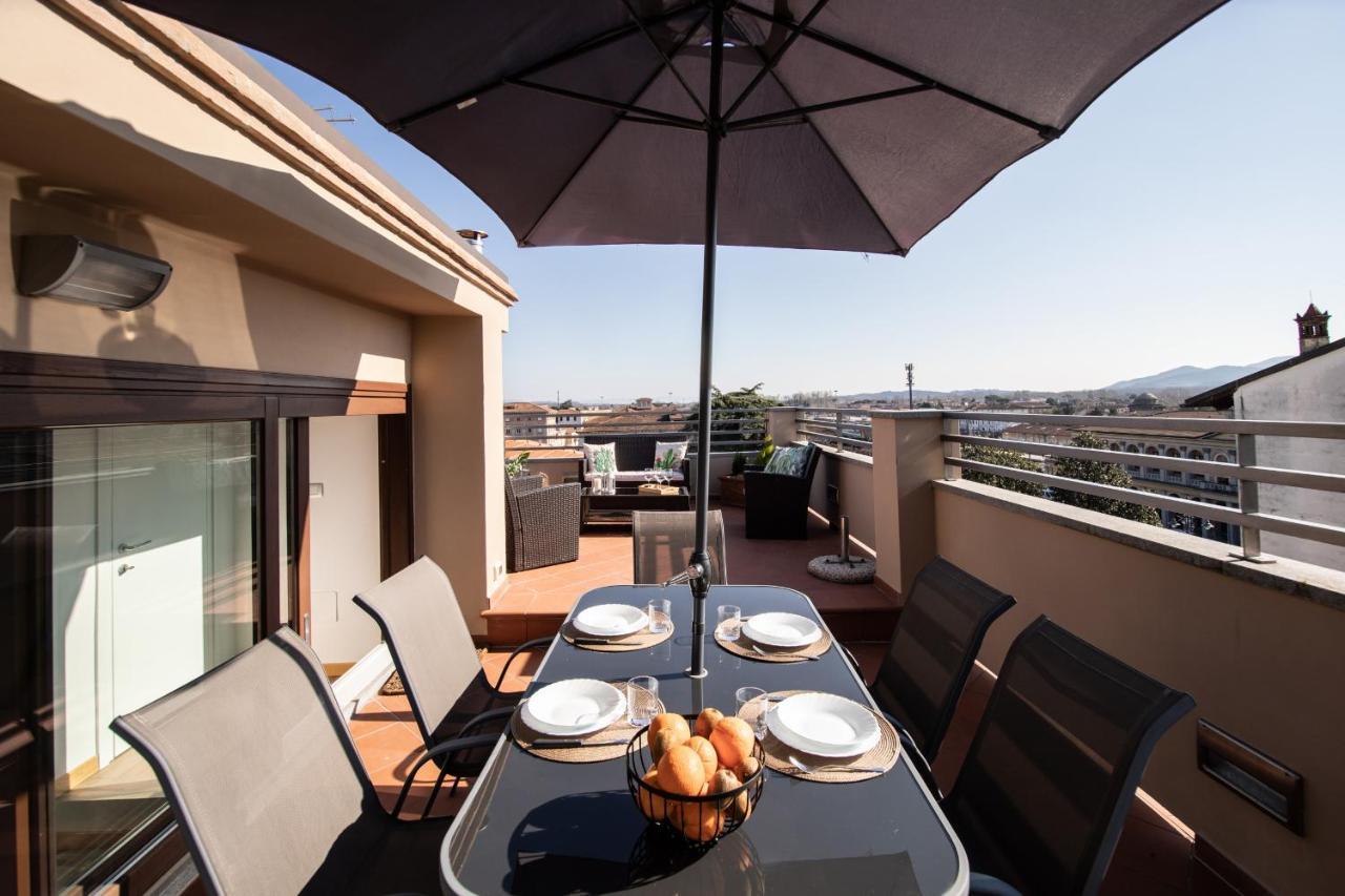 Rooftop Delight With Terrace Lucca Exteriér fotografie